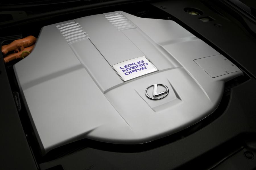  Lexus LS600h L 2008 года  (фото 21 из 34)